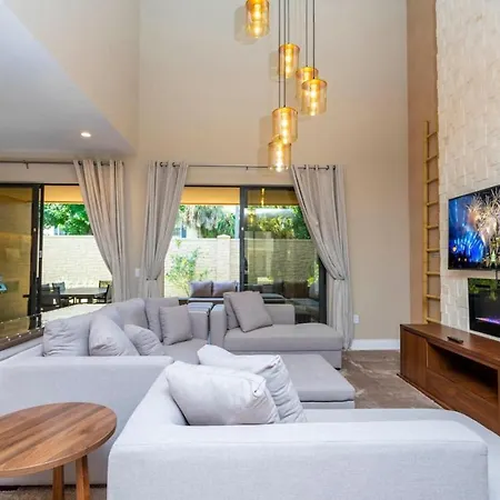 Luxury 3Bdr House Near Disney 7527